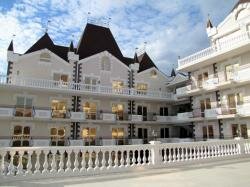 Готель Камелот